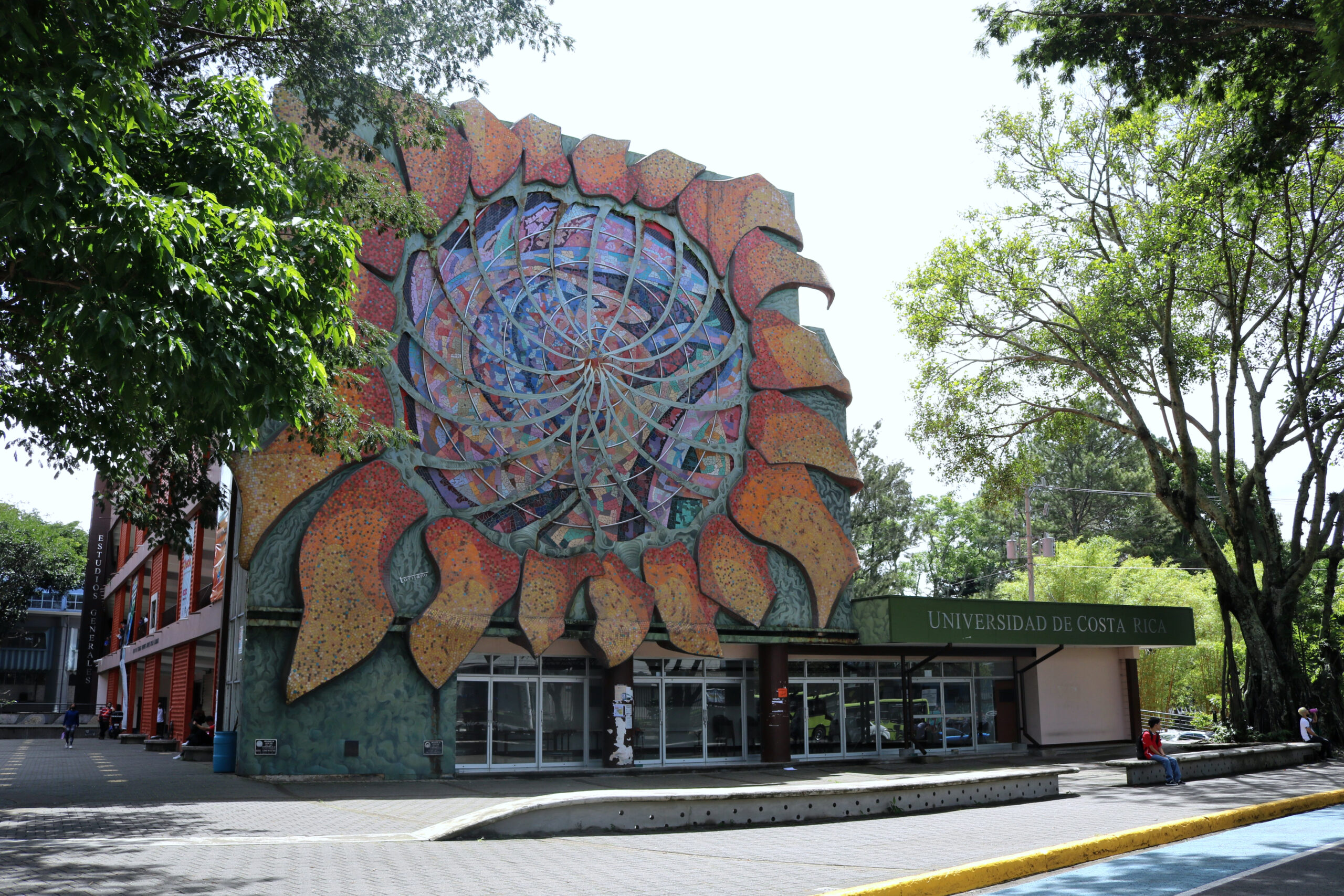 Fachada Edificio de Estudios Generales, Sede Rodrigo Facio